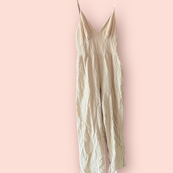 Elegant Cream Jumpsuit - Picture 2 of 7